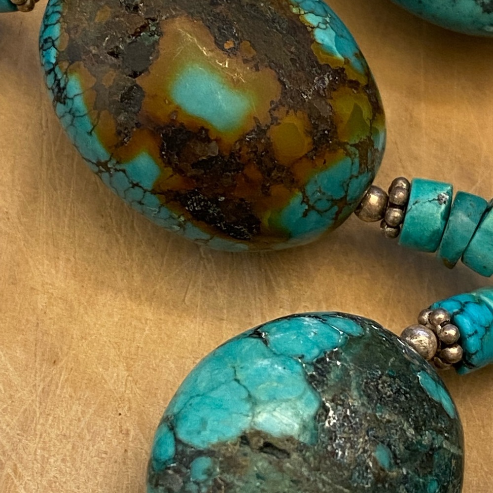 Stunning Vintage Turquoise and 925 silver statement Necklace - Picture 9 of 13